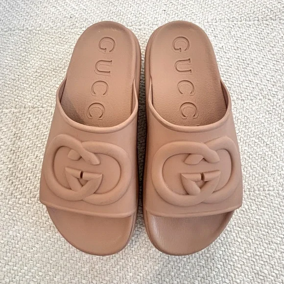 Gucci Authentic Women Slide Interlocking G Style size 39 (9) - Picture 3 of 16